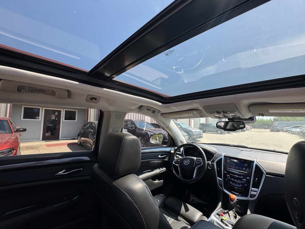 Photo 22 of this CADILLAC SRX
