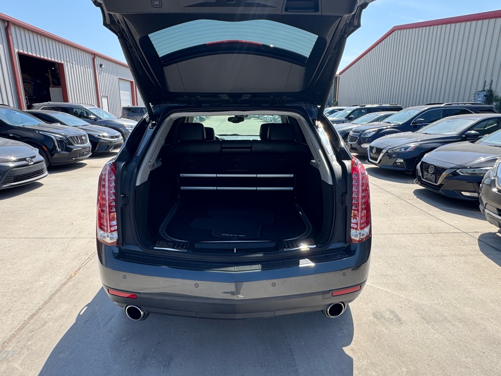 Photo 16 of this CADILLAC SRX