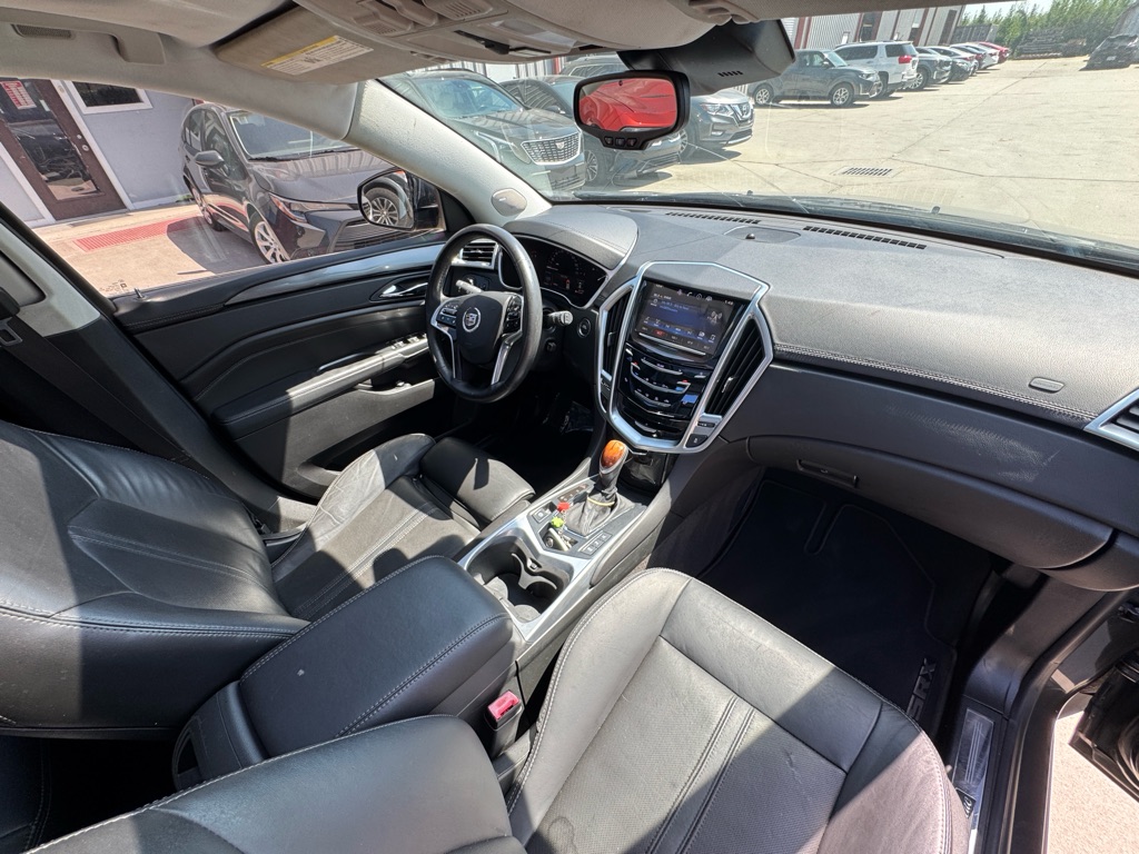 Photo 25 of this CADILLAC SRX