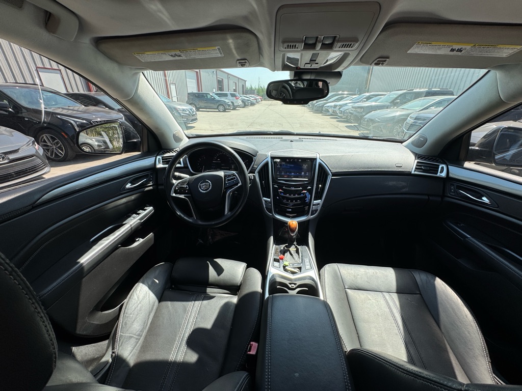 Photo 21 of this CADILLAC SRX