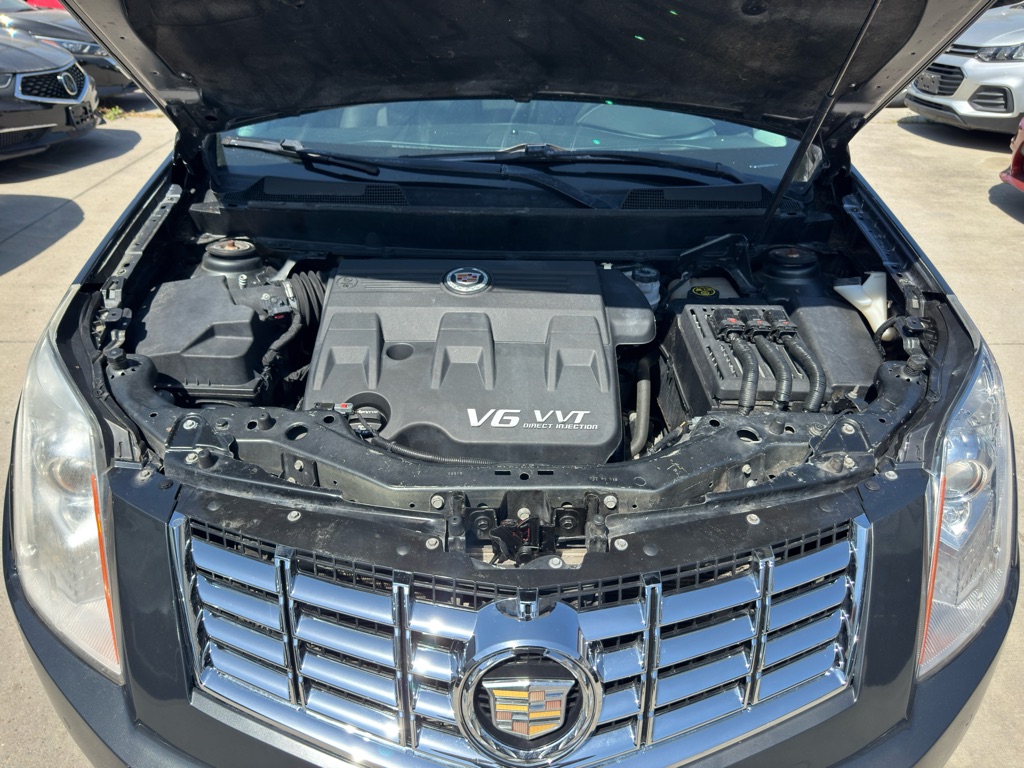 Photo 29 of this CADILLAC SRX