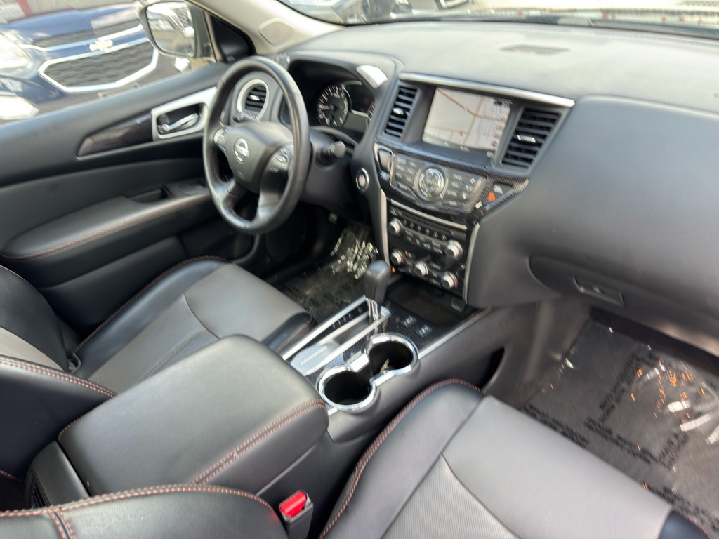 Photo 30 of this NISSAN PATHFINDER