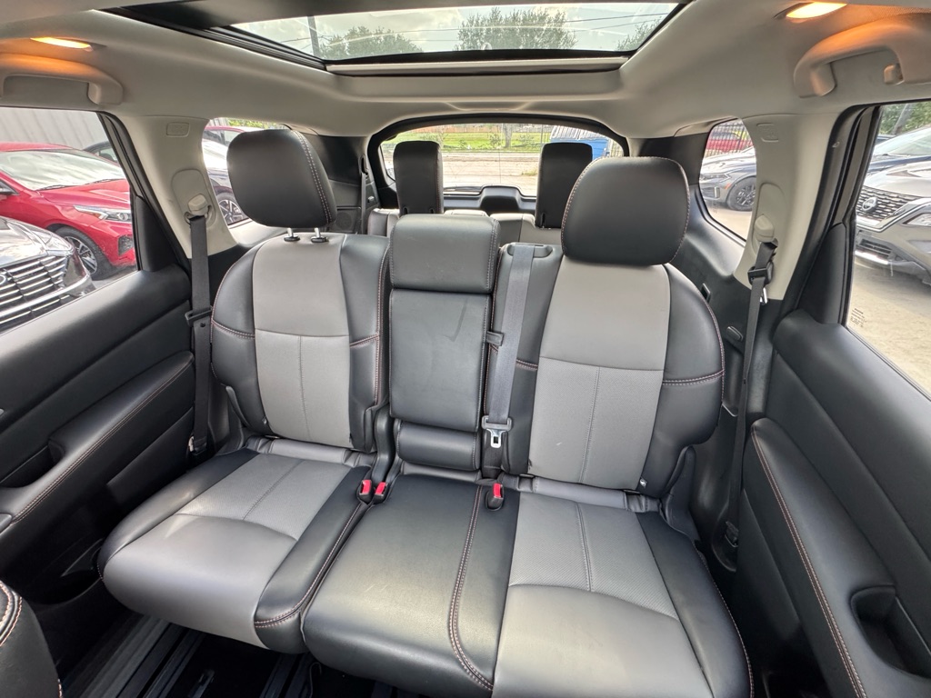 Photo 20 of this NISSAN PATHFINDER