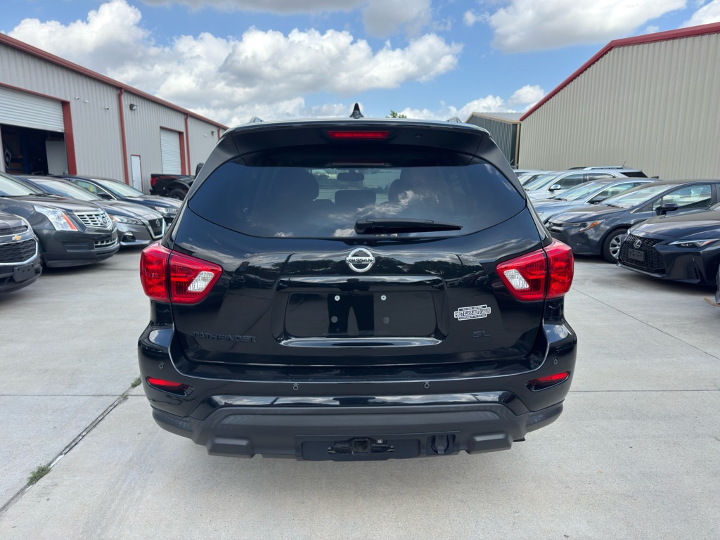 Photo 8 of this NISSAN PATHFINDER