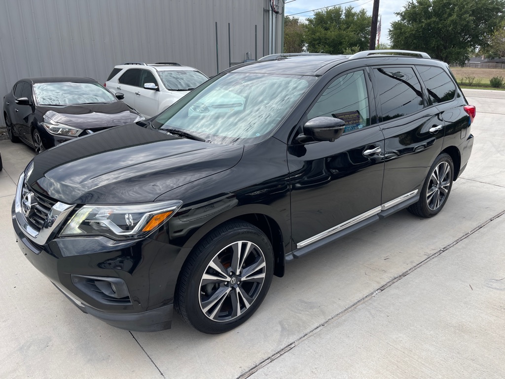 Photo 2 of this NISSAN PATHFINDER