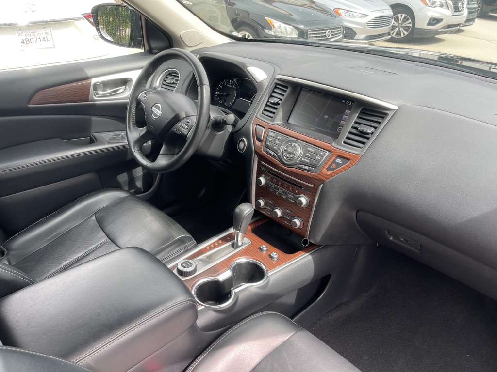 Photo 22 of this NISSAN PATHFINDER