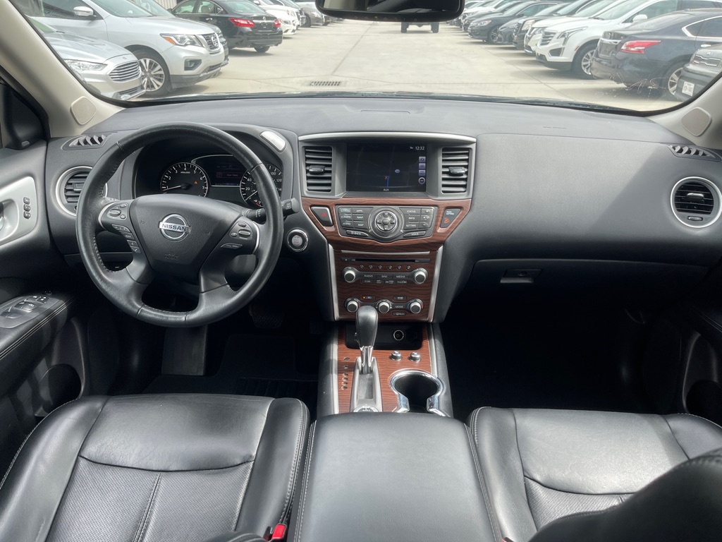 Photo 20 of this NISSAN PATHFINDER