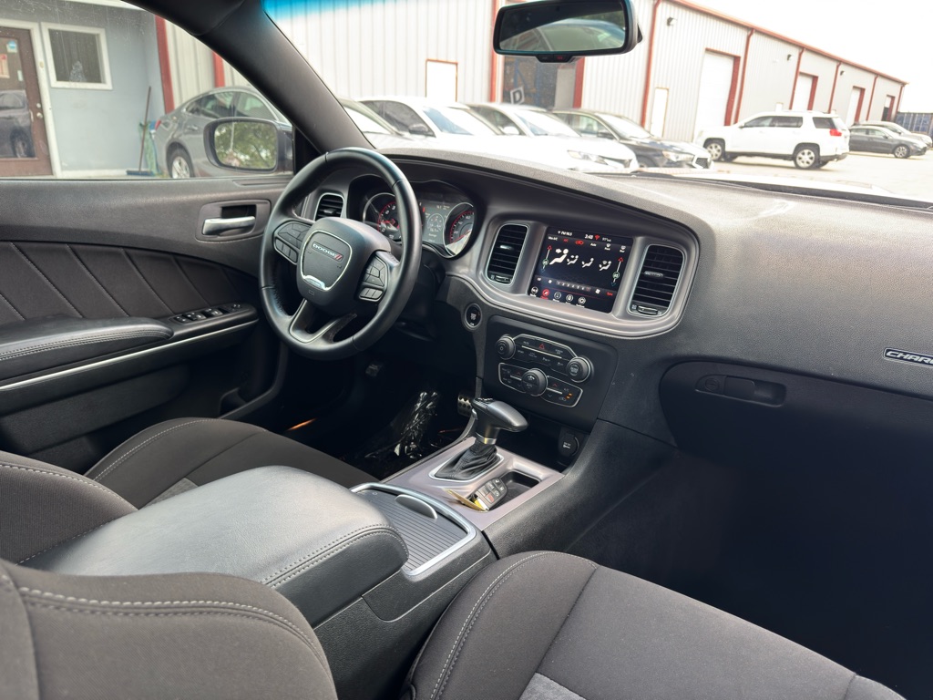 Photo 17 of this DODGE CHARGER