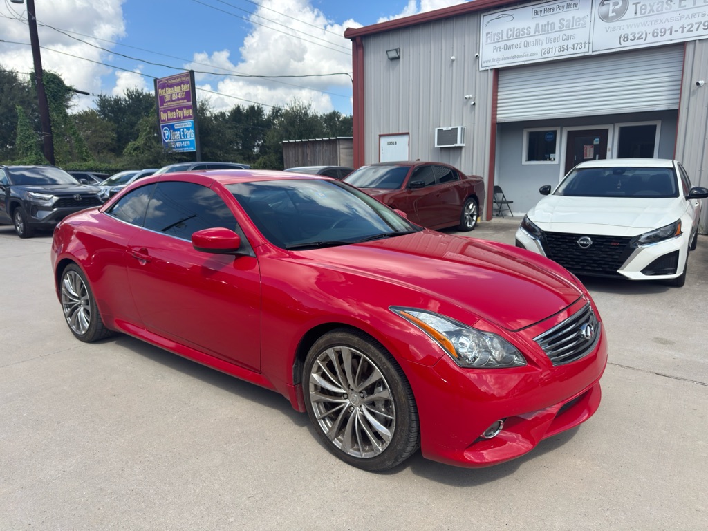 Photo 3 of this INFINITI G37