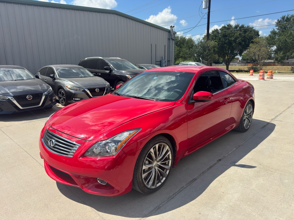2013 INFINITI G37
