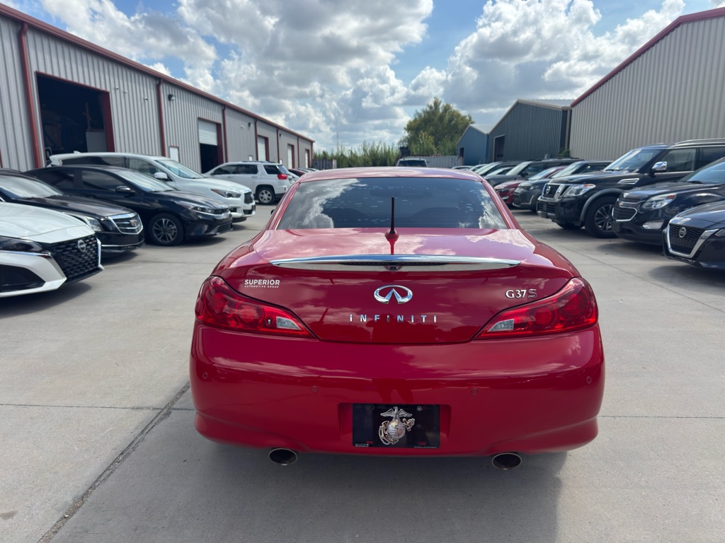 Photo 6 of this INFINITI G37