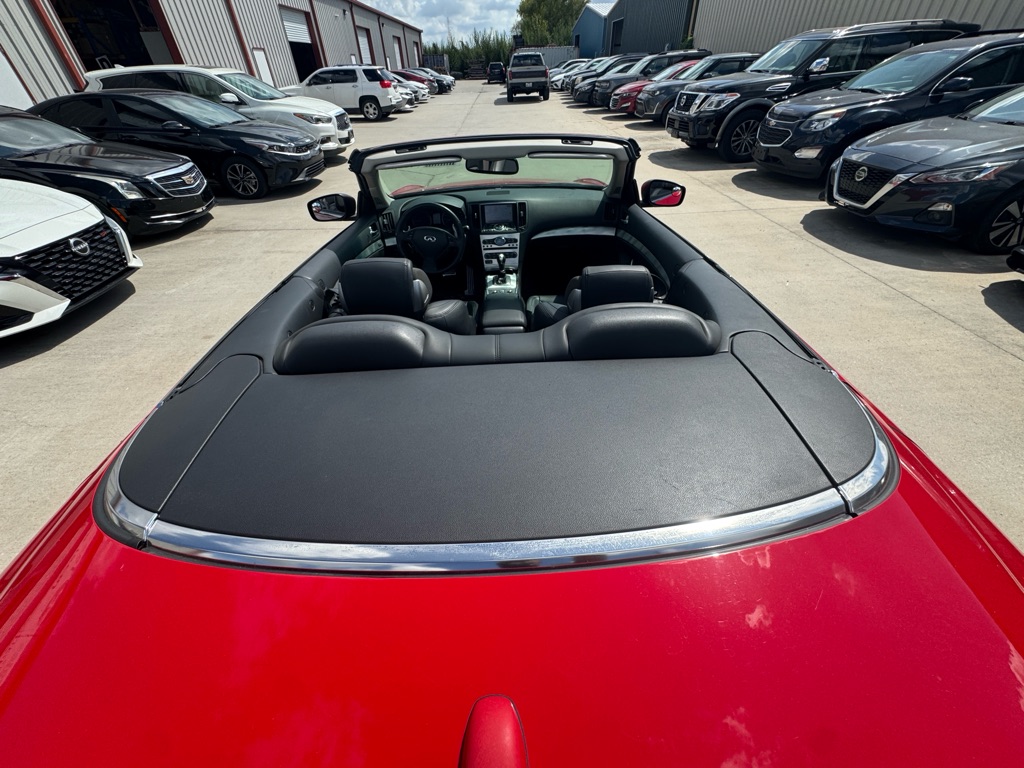 Photo 12 of this INFINITI G37