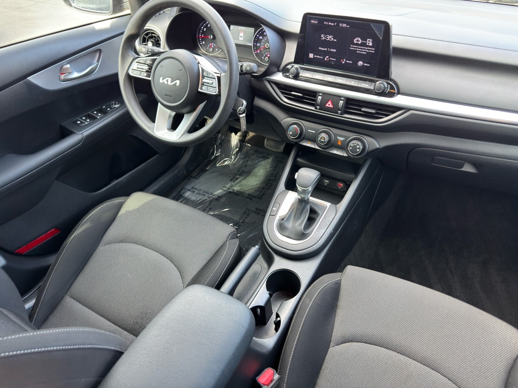 Photo 11 of this KIA FORTE