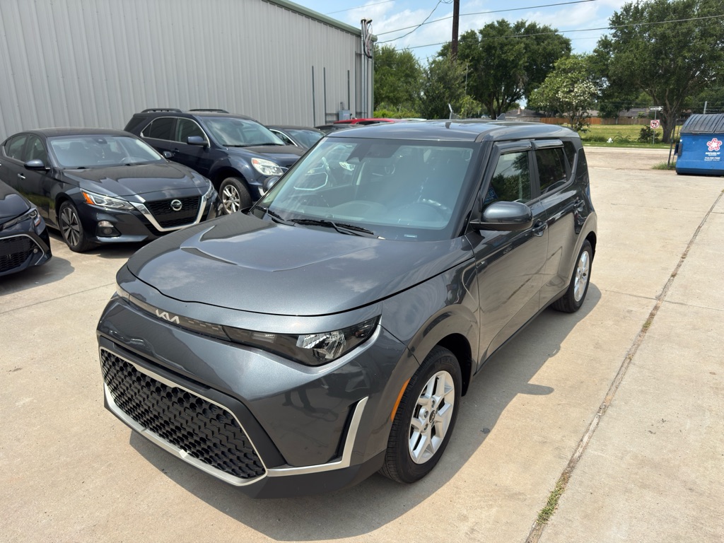 Photo 2 of this KIA SOUL