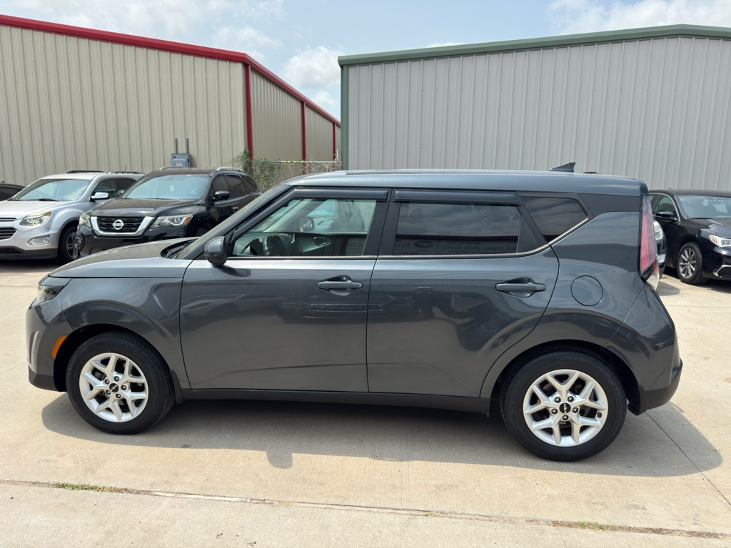 Photo 9 of this KIA SOUL