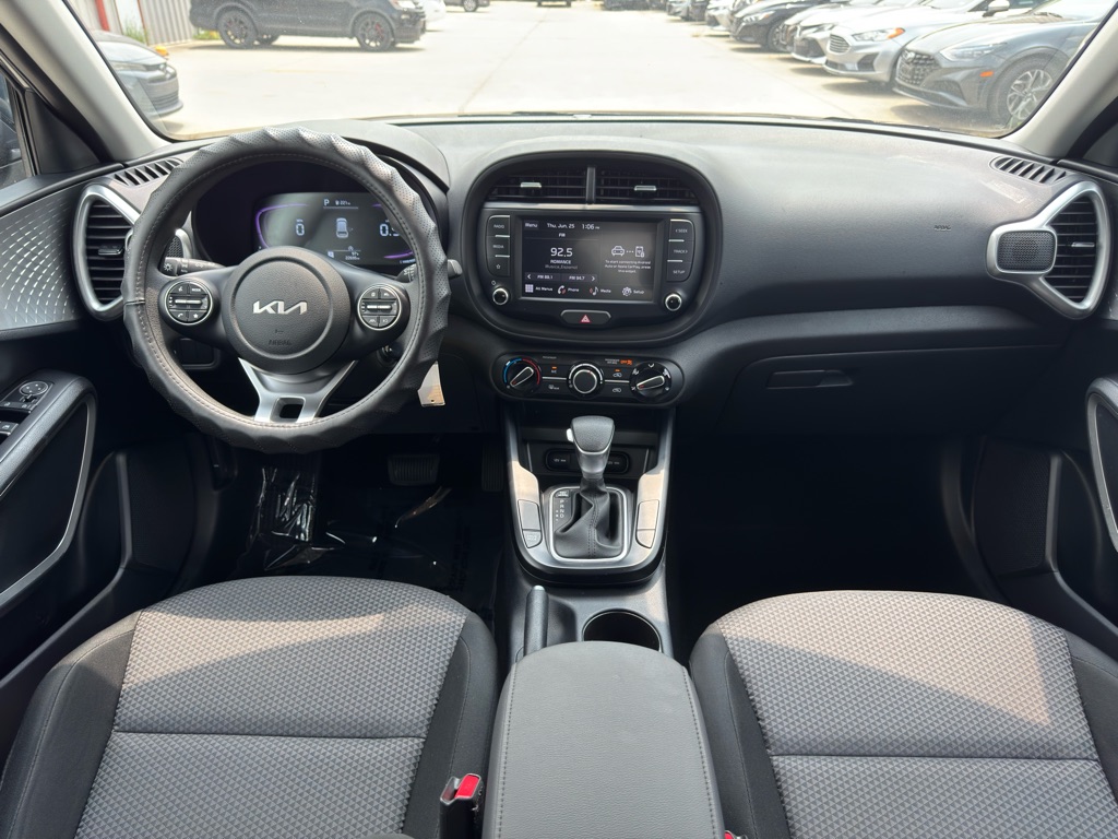 Photo 19 of this KIA SOUL