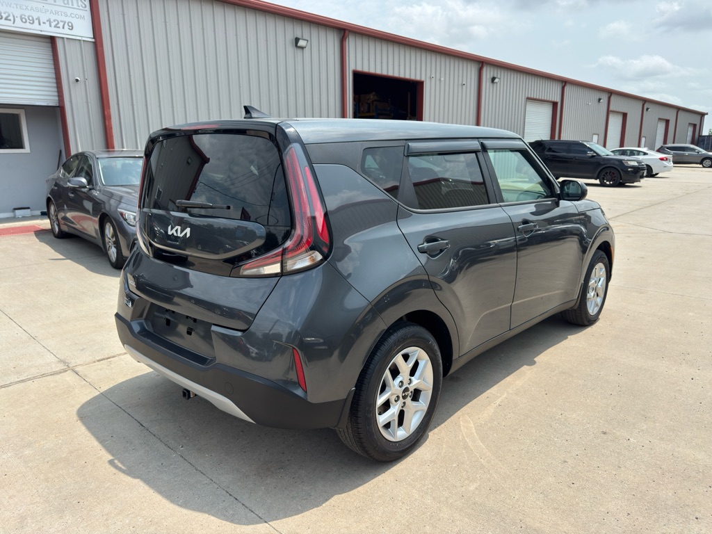 Photo 6 of this KIA SOUL