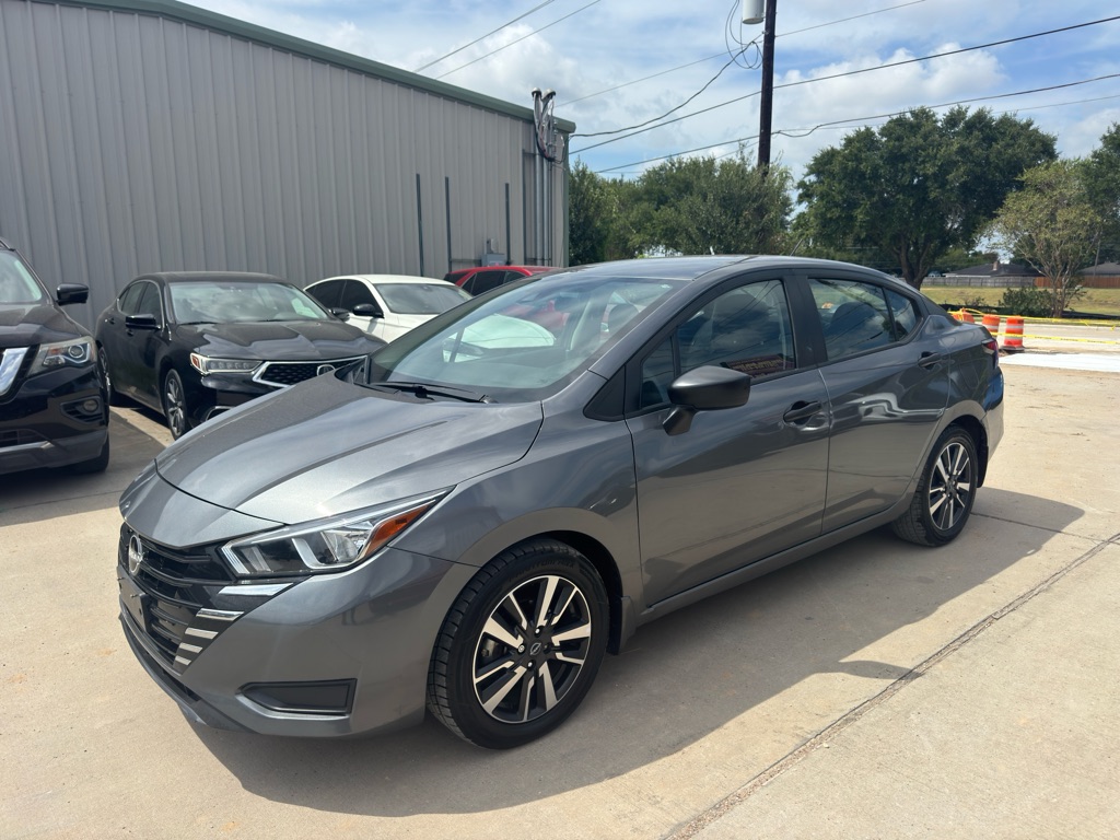 2024 NISSAN VERSA