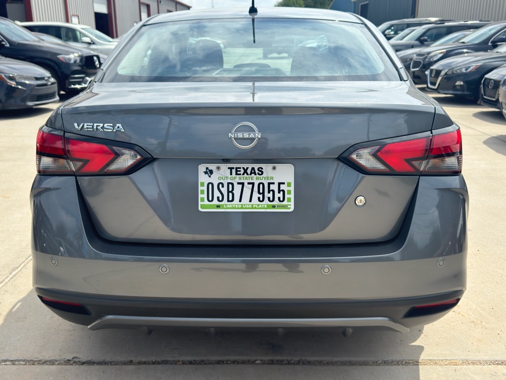 Photo 7 of this NISSAN VERSA