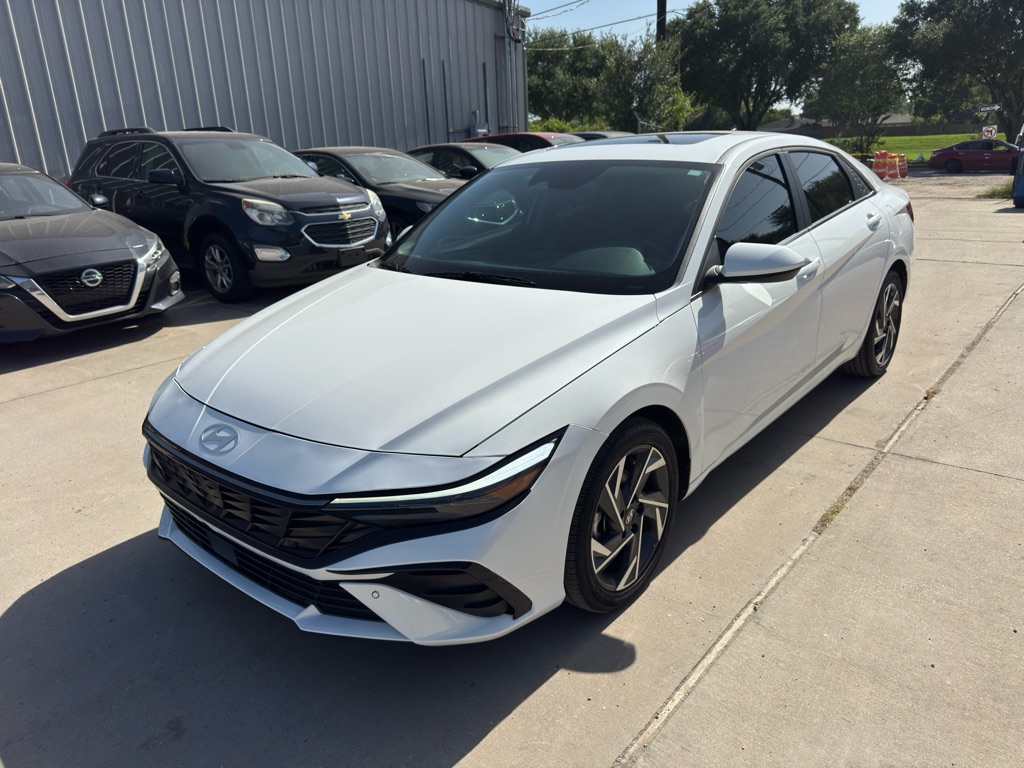 2025 HYUNDAI ELANTRA