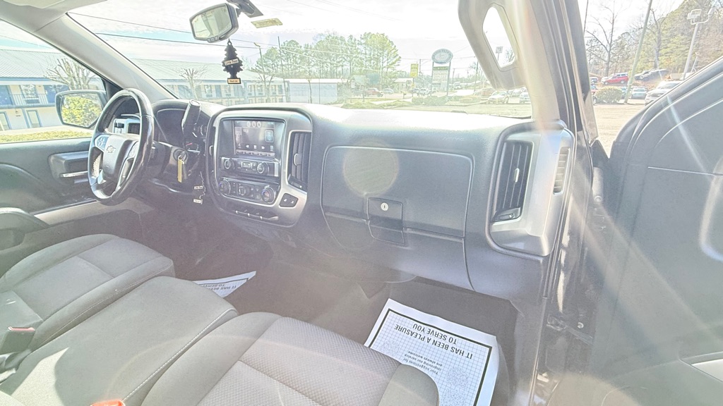 Photo 13 of this CHEVROLET SILVERADO 1500