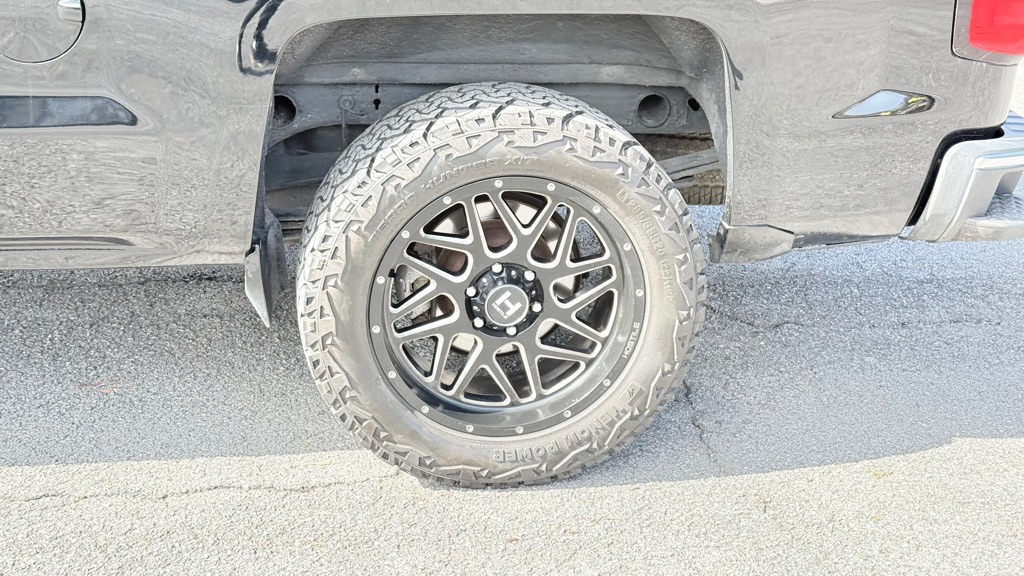 Photo 22 of this CHEVROLET SILVERADO 1500