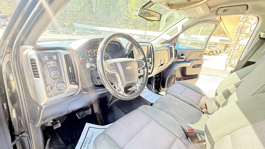 Photo 9 of this CHEVROLET SILVERADO 1500