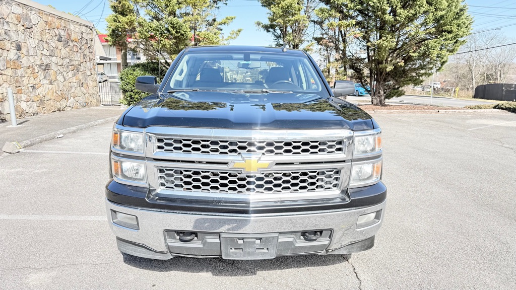 Photo 2 of this CHEVROLET SILVERADO 1500