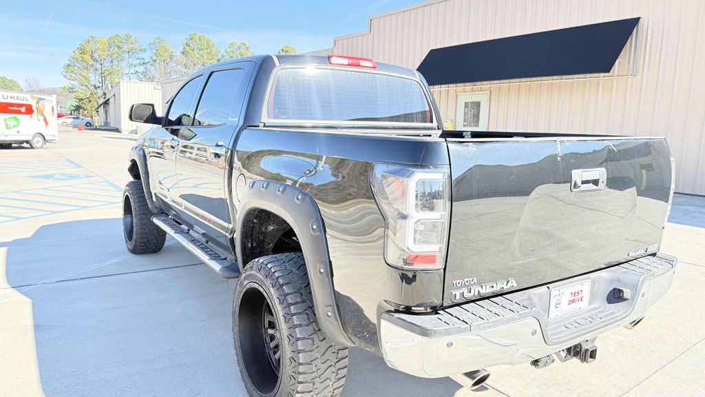 Photo 6 of this TOYOTA TUNDRA