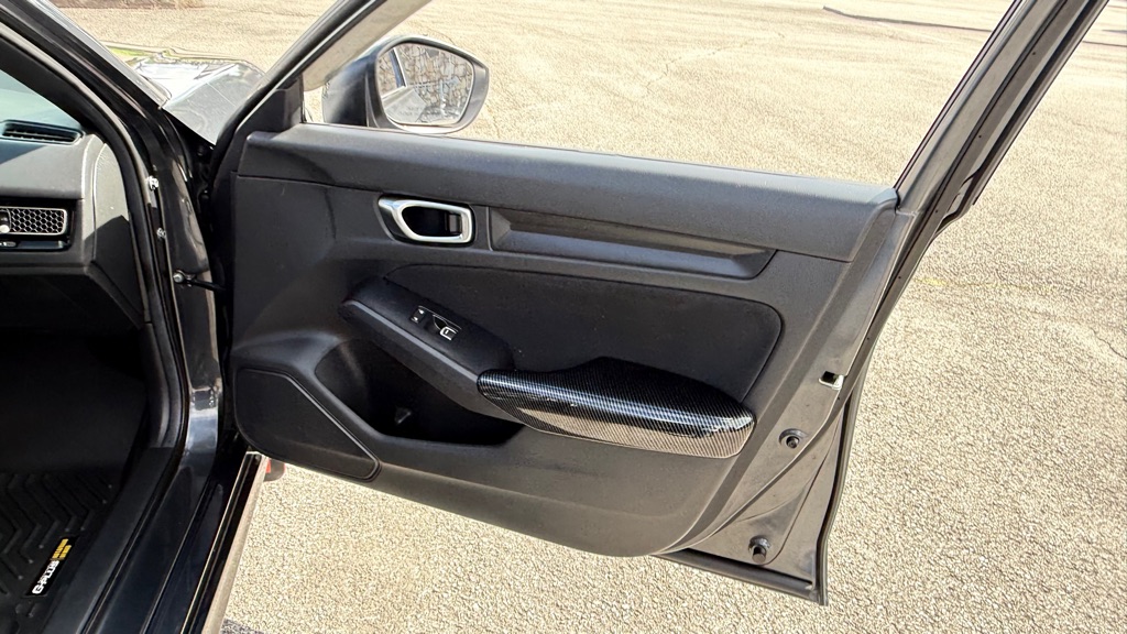 Photo 24 of this HONDA CIVIC