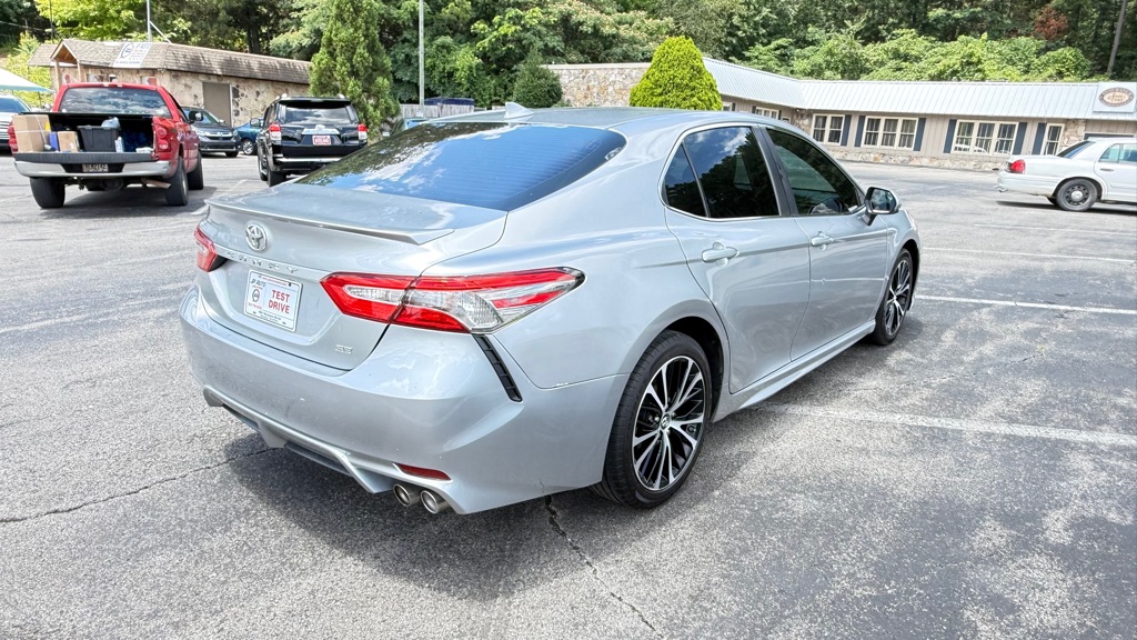 Photo 5 of this TOYOTA CAMRY
