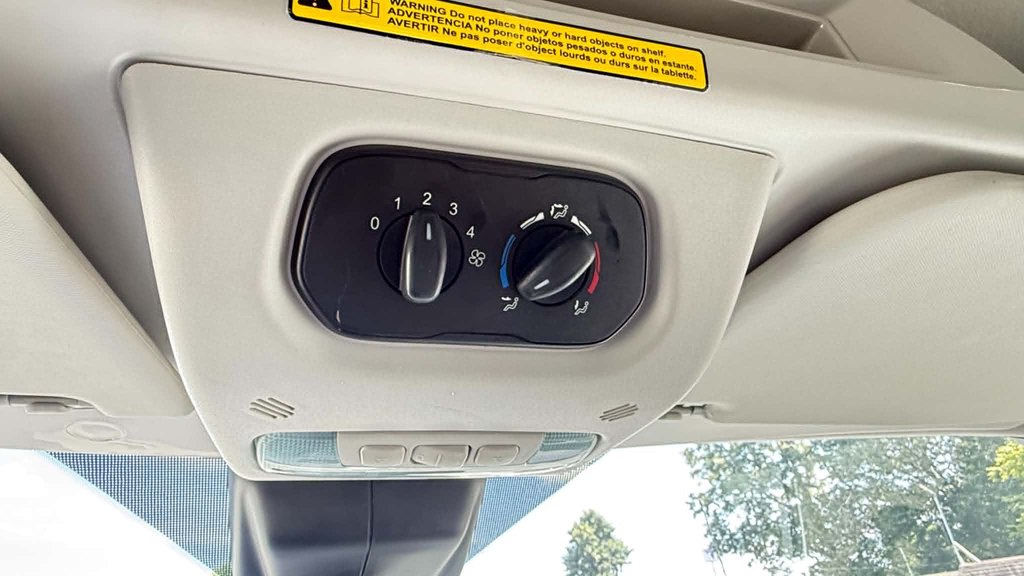 Photo 10 of this FORD TRANSIT