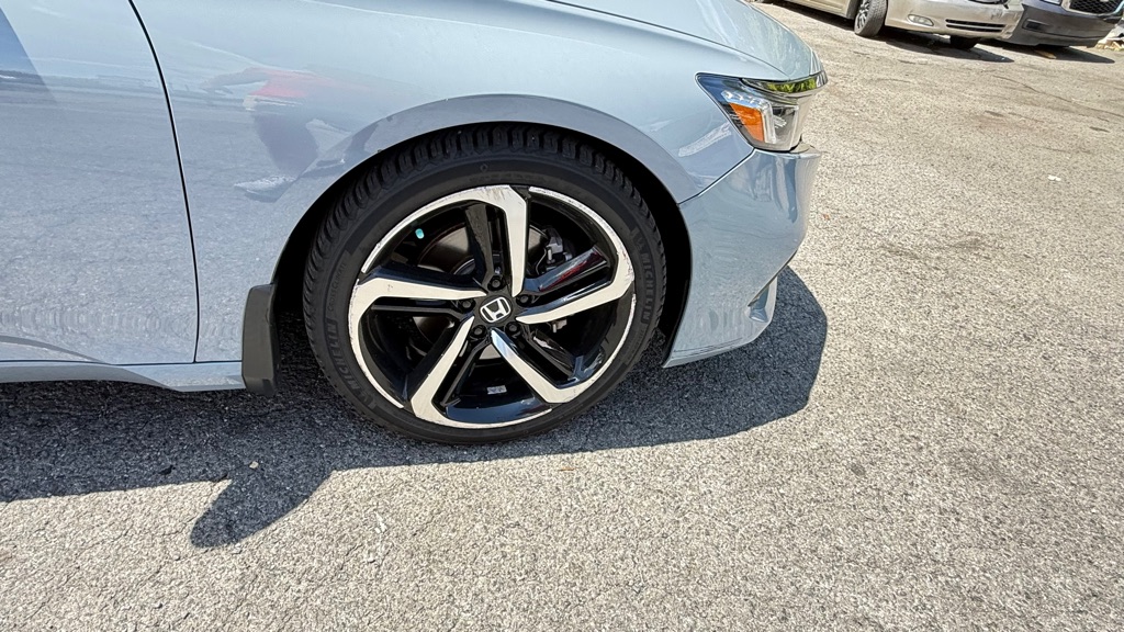 Photo 23 of this HONDA ACCORD
