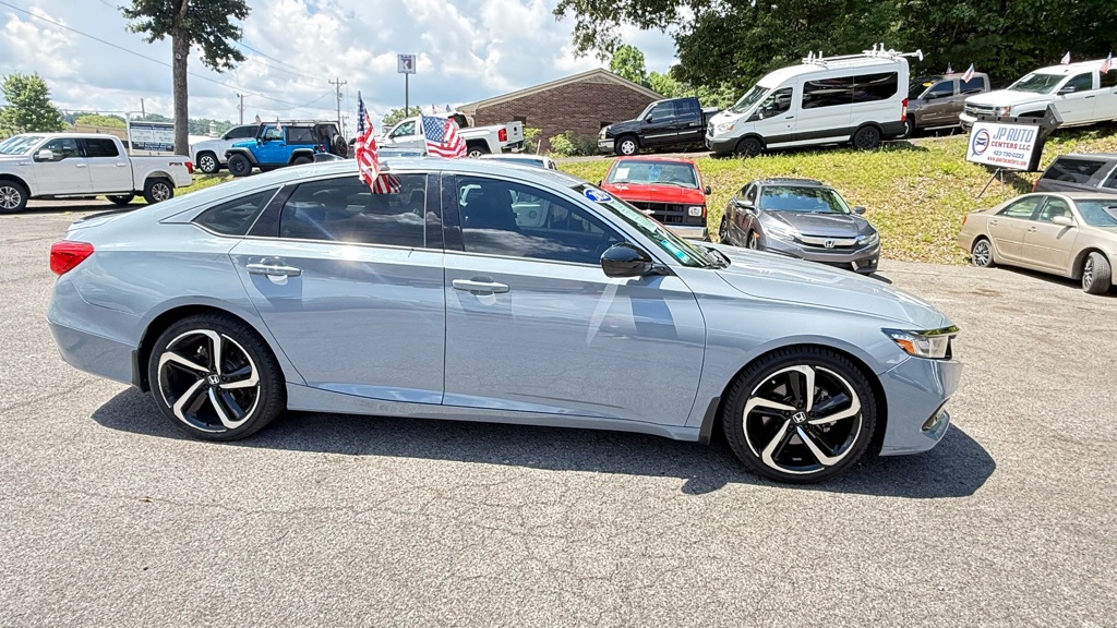 Photo 7 of this HONDA ACCORD
