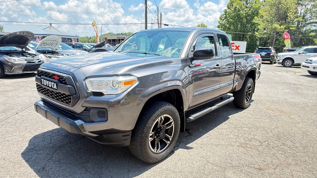 2018 TOYOTA TACOMA