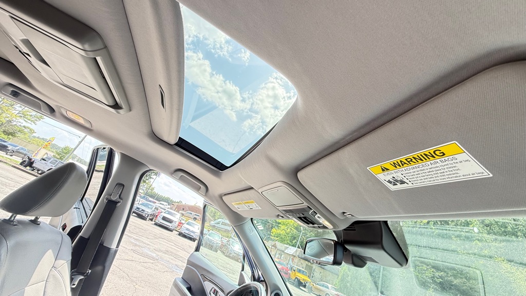 Photo 17 of this HONDA PILOT
