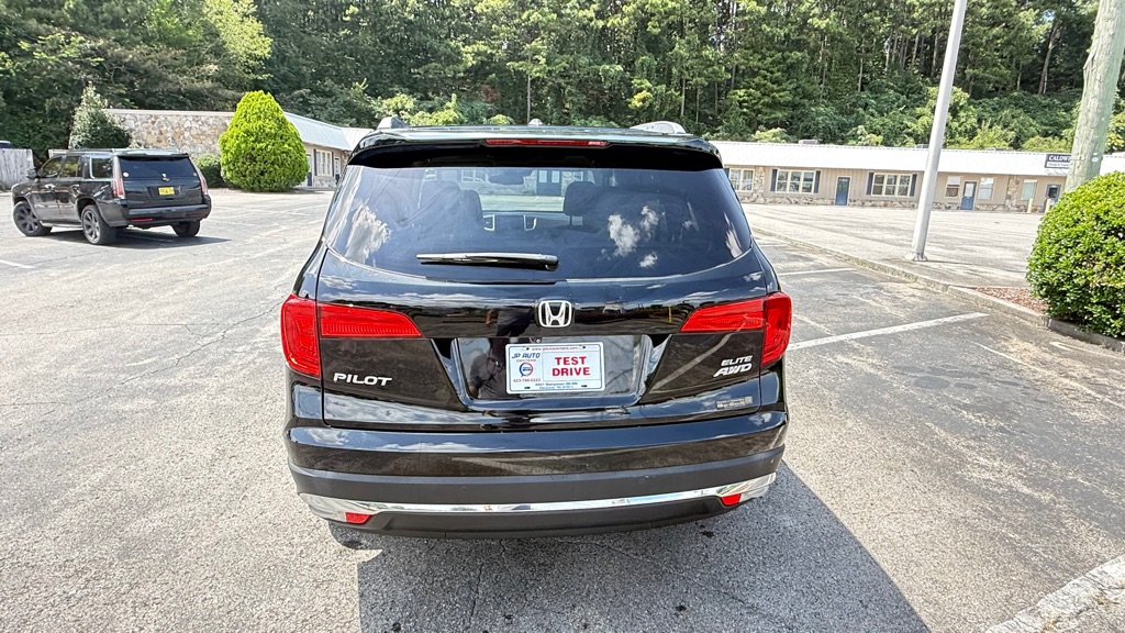 Photo 7 of this HONDA PILOT