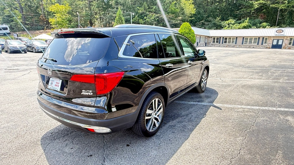 Photo 6 of this HONDA PILOT