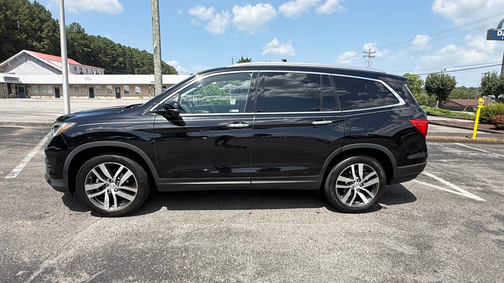 Photo 8 of this HONDA PILOT