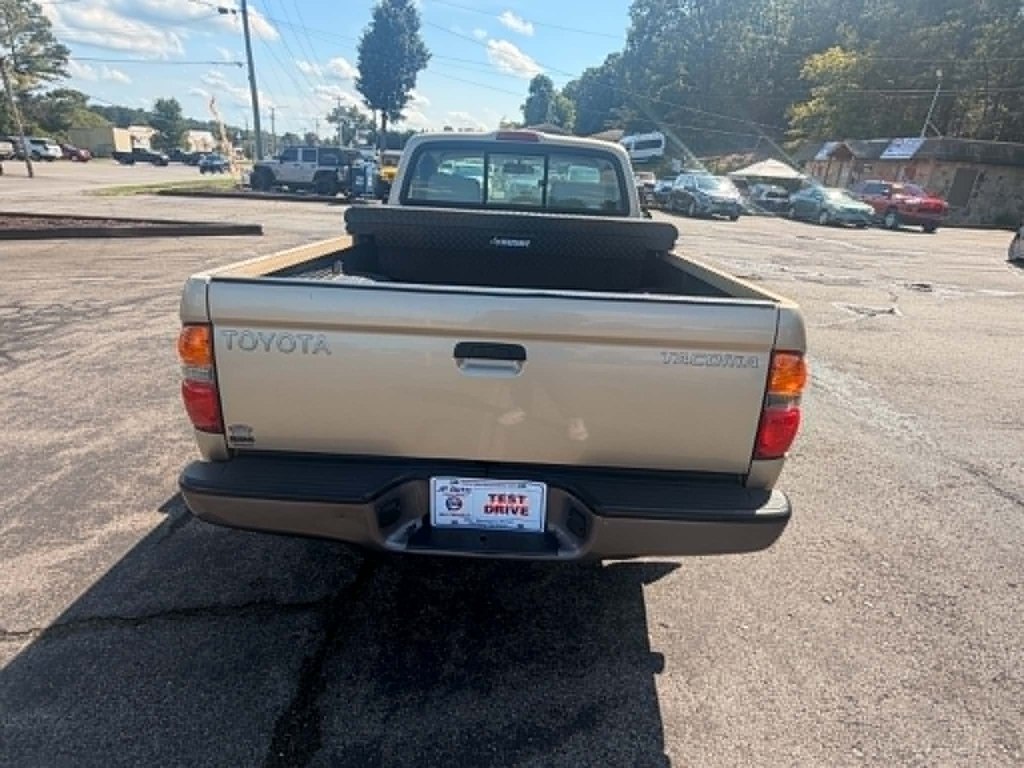 Photo 5 of this TOYOTA TACOMA