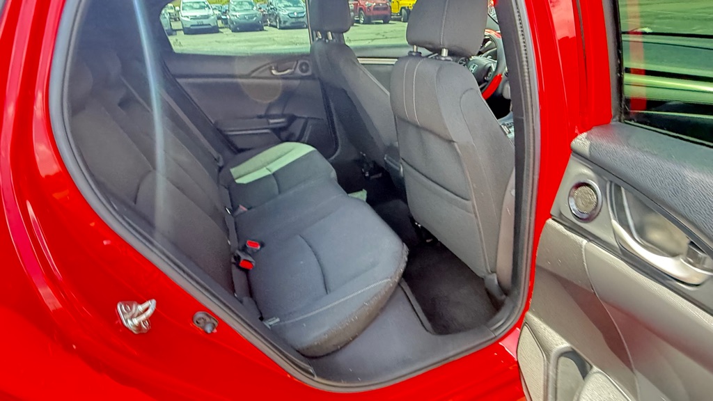 Photo 11 of this HONDA CIVIC