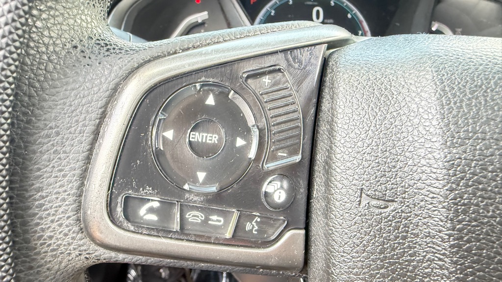 Photo 28 of this HONDA CIVIC