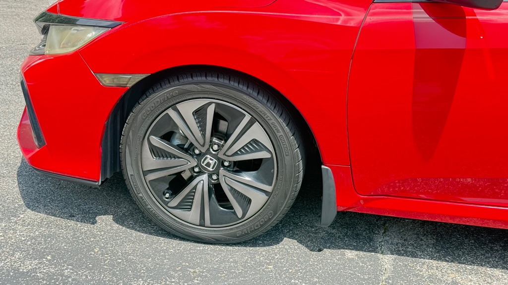 Photo 22 of this HONDA CIVIC