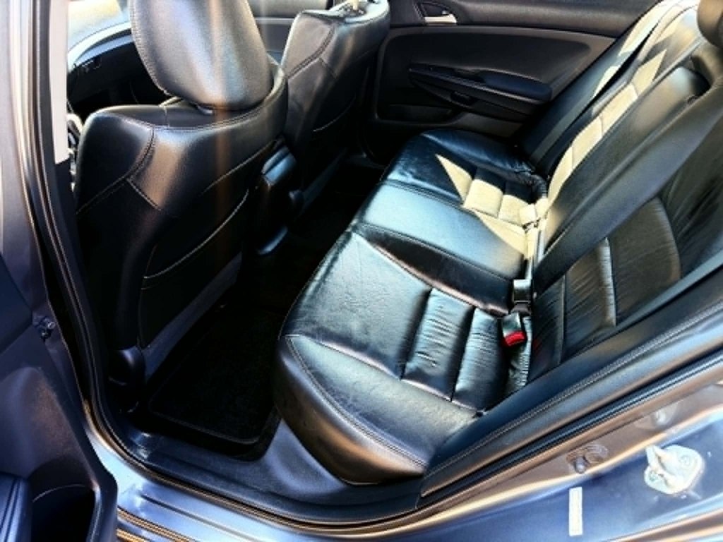 Photo 15 of this HONDA ACCORD
