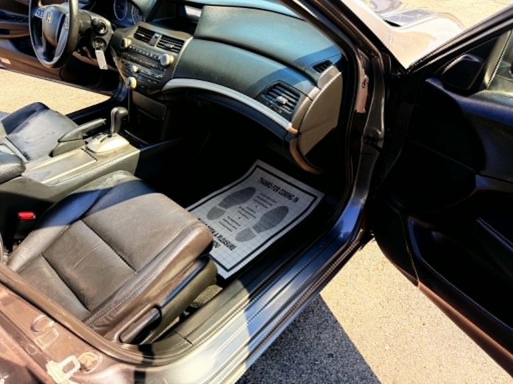 Photo 7 of this HONDA ACCORD