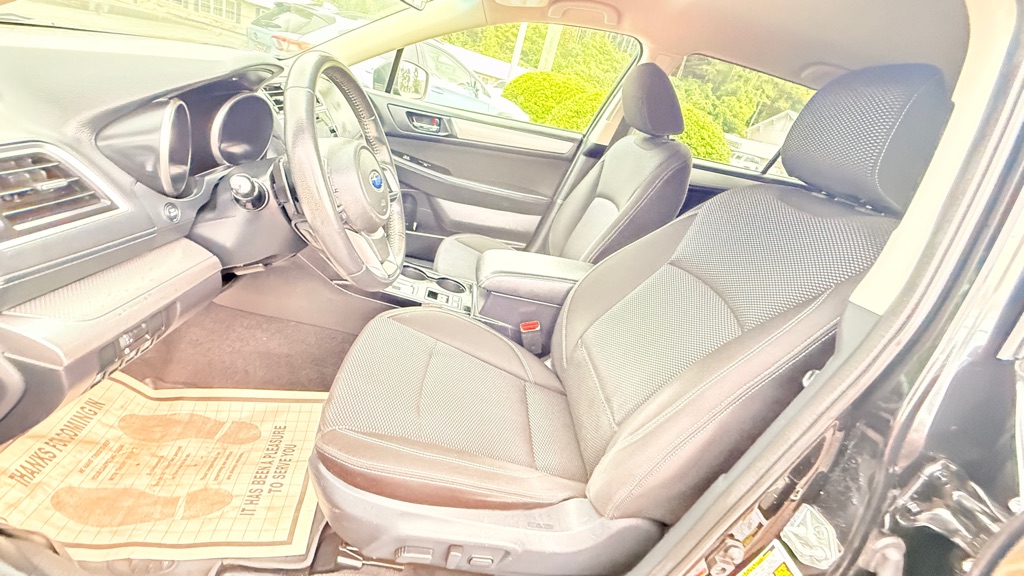 Photo 17 of this SUBARU OUTBACK