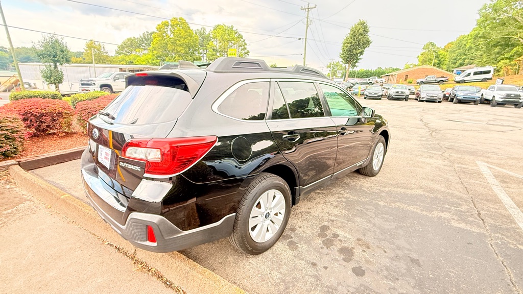 Photo 5 of this SUBARU OUTBACK