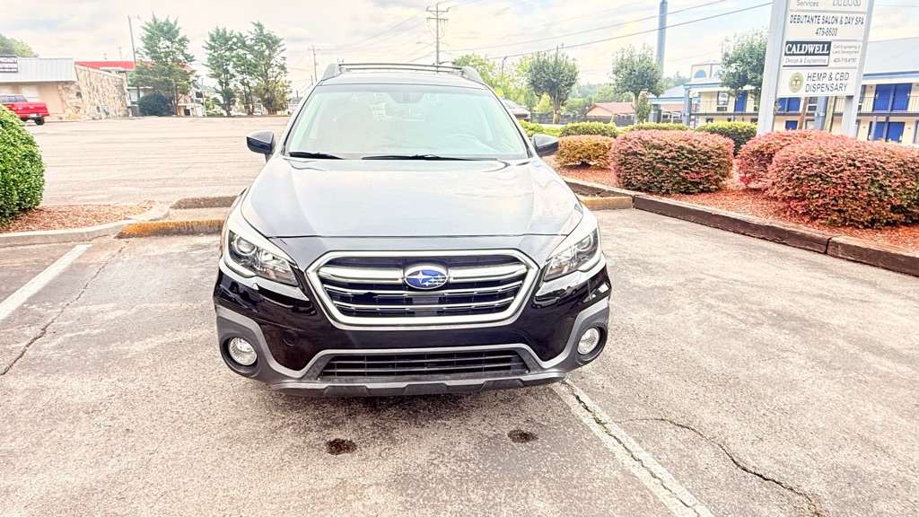 Photo 2 of this SUBARU OUTBACK