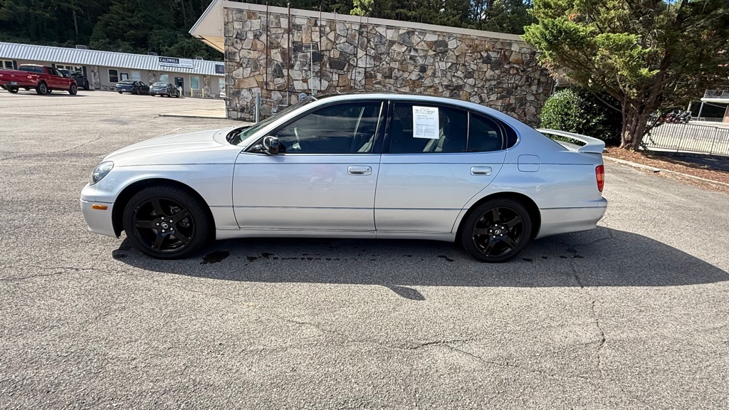 Photo 6 of this LEXUS GS 400
