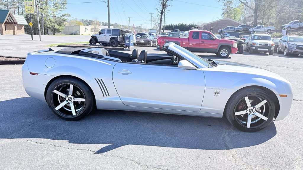 Photo 8 of this CHEVROLET CAMARO